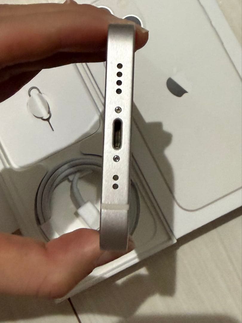 iPhone13mini 256gb スターライトSIMフリーホワイト