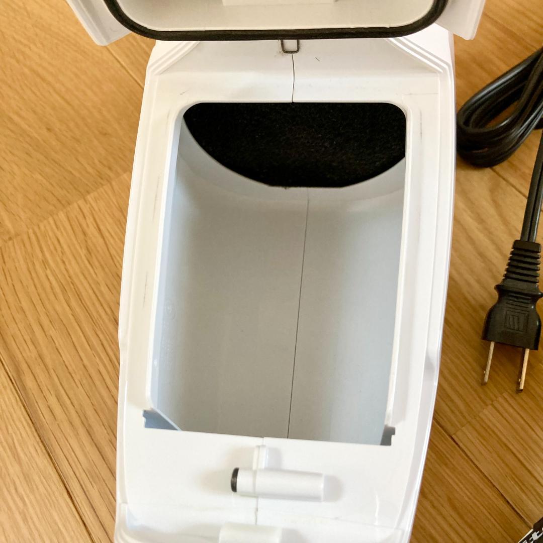 【美品】マキタ CL107FD 掃除機＋充電器 紙パック付 充電式クリーナー