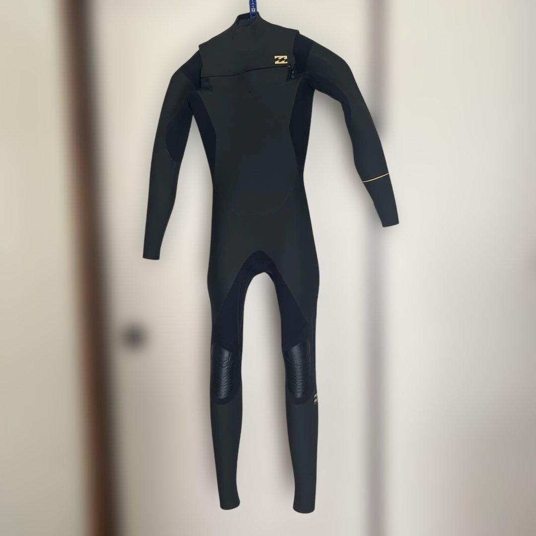 ビラボン　セミドライ　裏起毛　Mサイズ