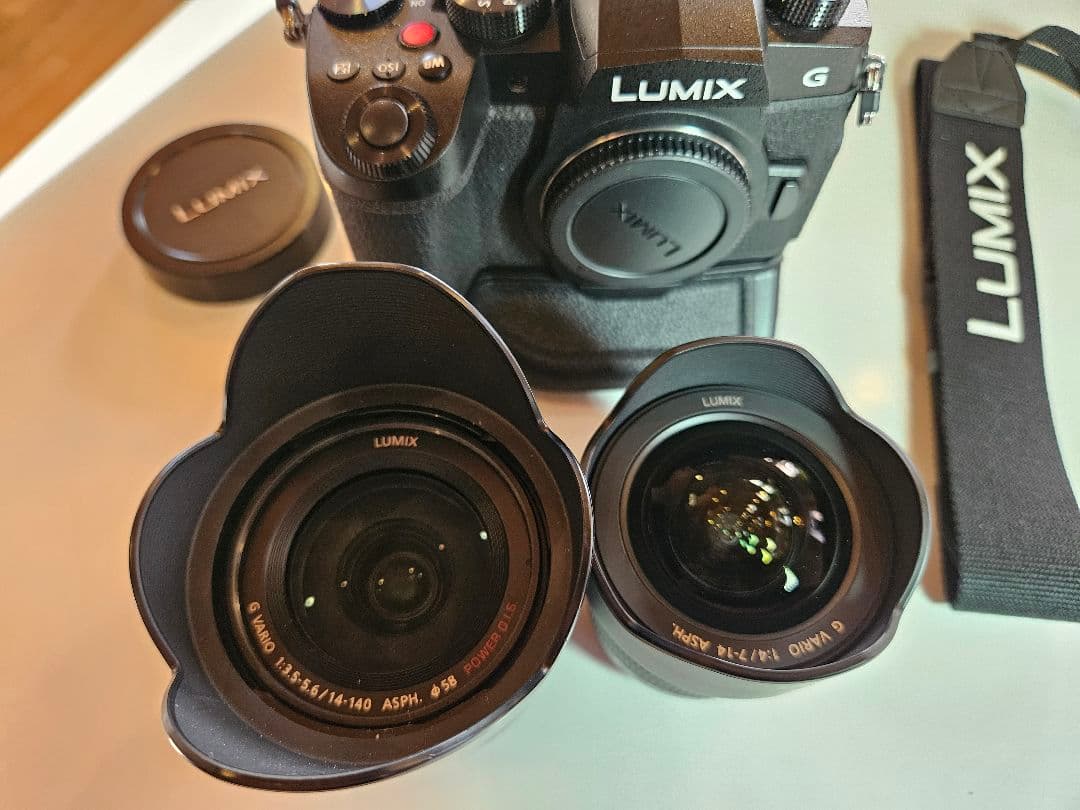 【超美品　豪華セット】LUMIX G99M2 標準ズーム&超広角レンズ　他多数