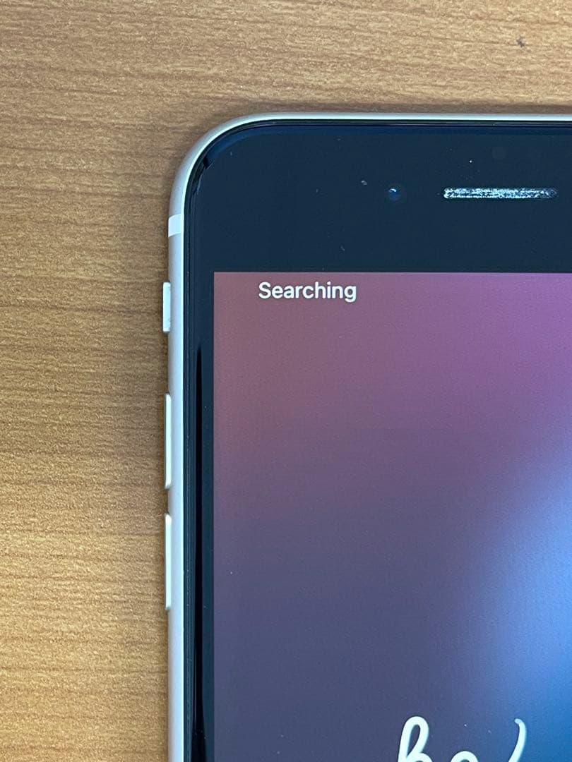 動作確認済み iPhone SE 第2世代 64GB ID R5079