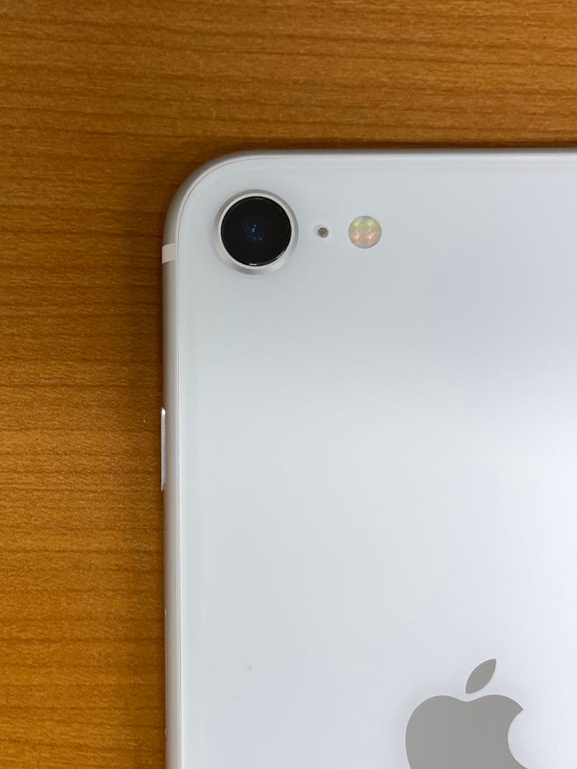 動作確認済み iPhone SE 第2世代 64GB ID R5079