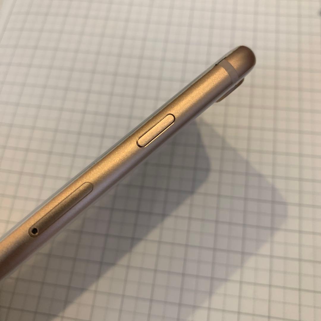 Apple iPhone 8 ゴールド