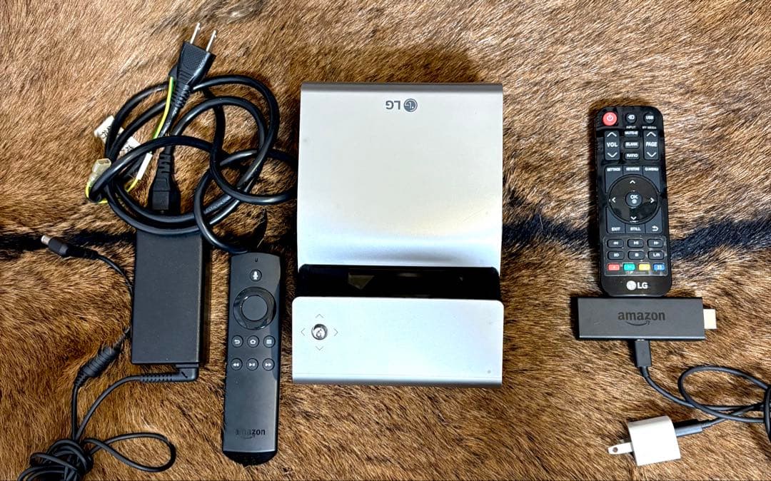 LG PH450UG プロジェクター