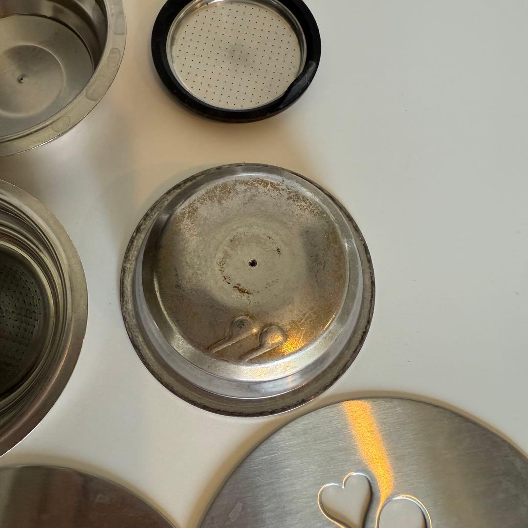 デロンギ デディカ EC680 黒 エスプレッソマシン　⚠️スチーマー故障気味