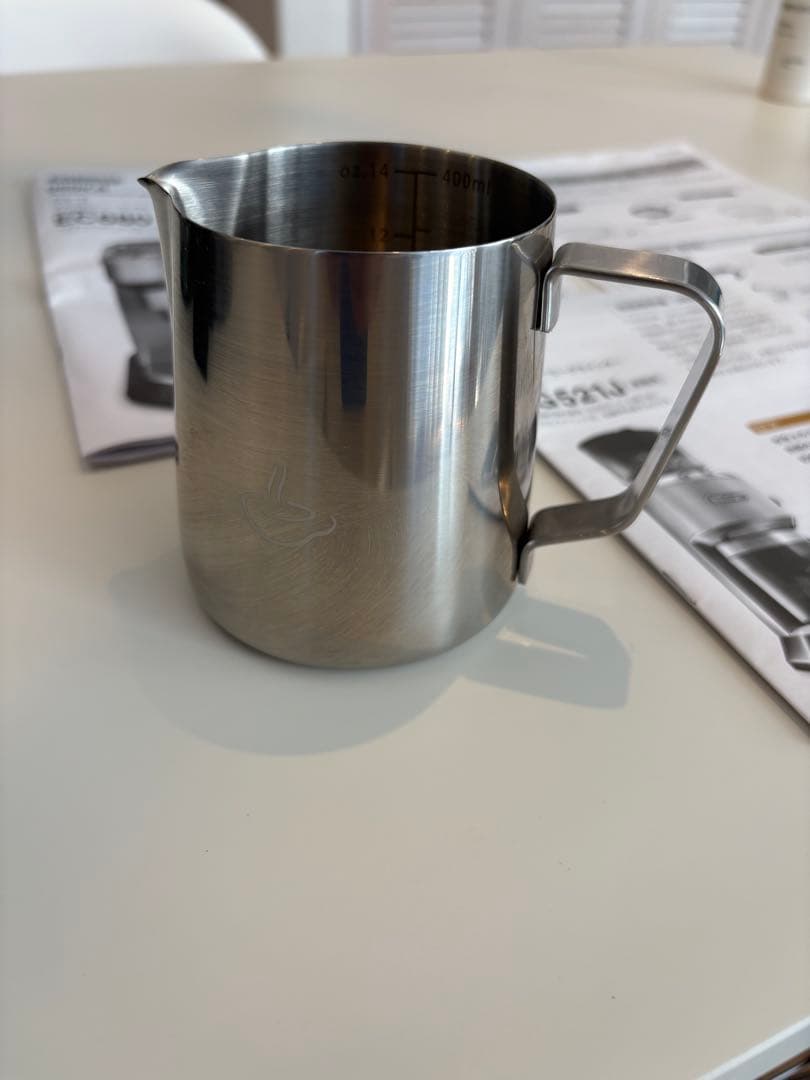 美品　デロンギDeLonghiエスプレッソマシン、グラインダーセット　おまけつき