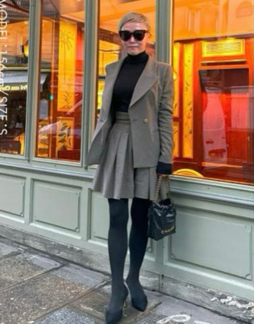 JENNE美脚フレンチパンツ　Sグレー22990円