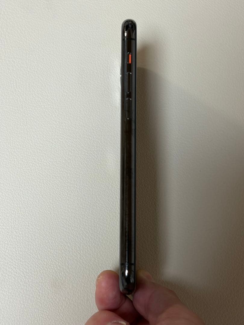 iPhone 11 Pro 64GBスペースグレー 初期化済・作動問題なし