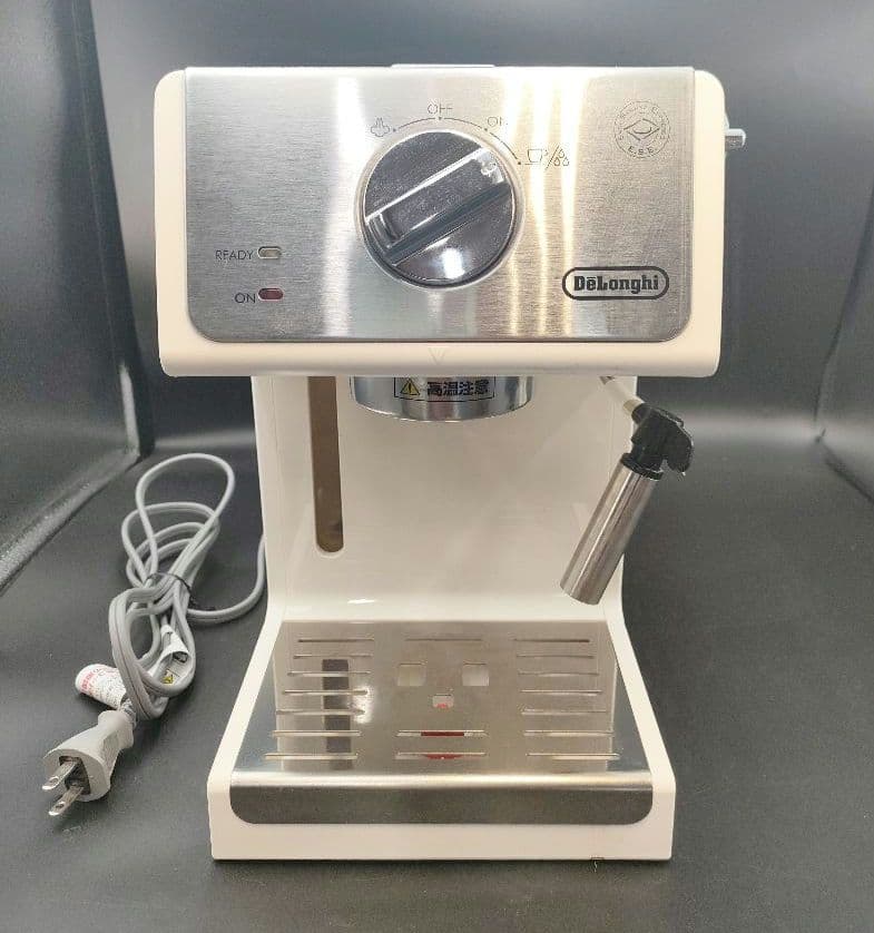 デロンギ エスプレッソ・カプチーノメーカー ECP3220J-W