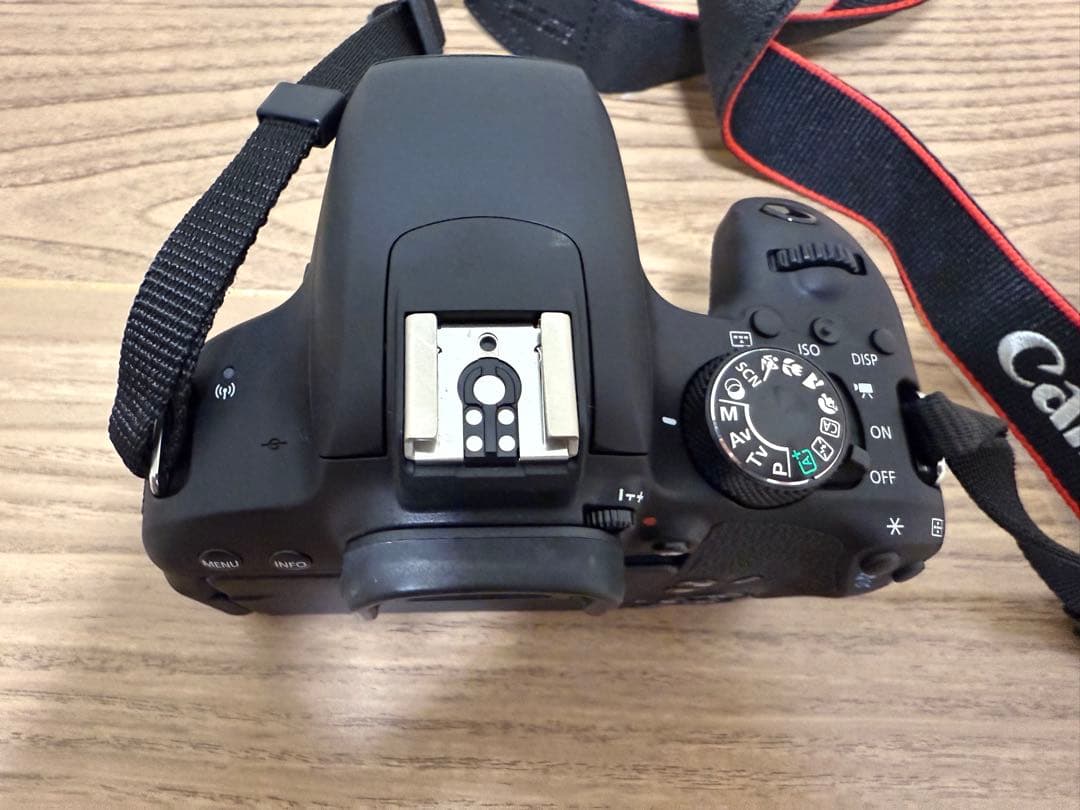 Canon EOS Kiss X9i ダブルレンズキット +単焦点レンズ