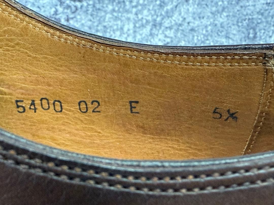 未使用　サントーニ　ストレートチップ　5.5　ダークブラウン　箱・袋・冊子付