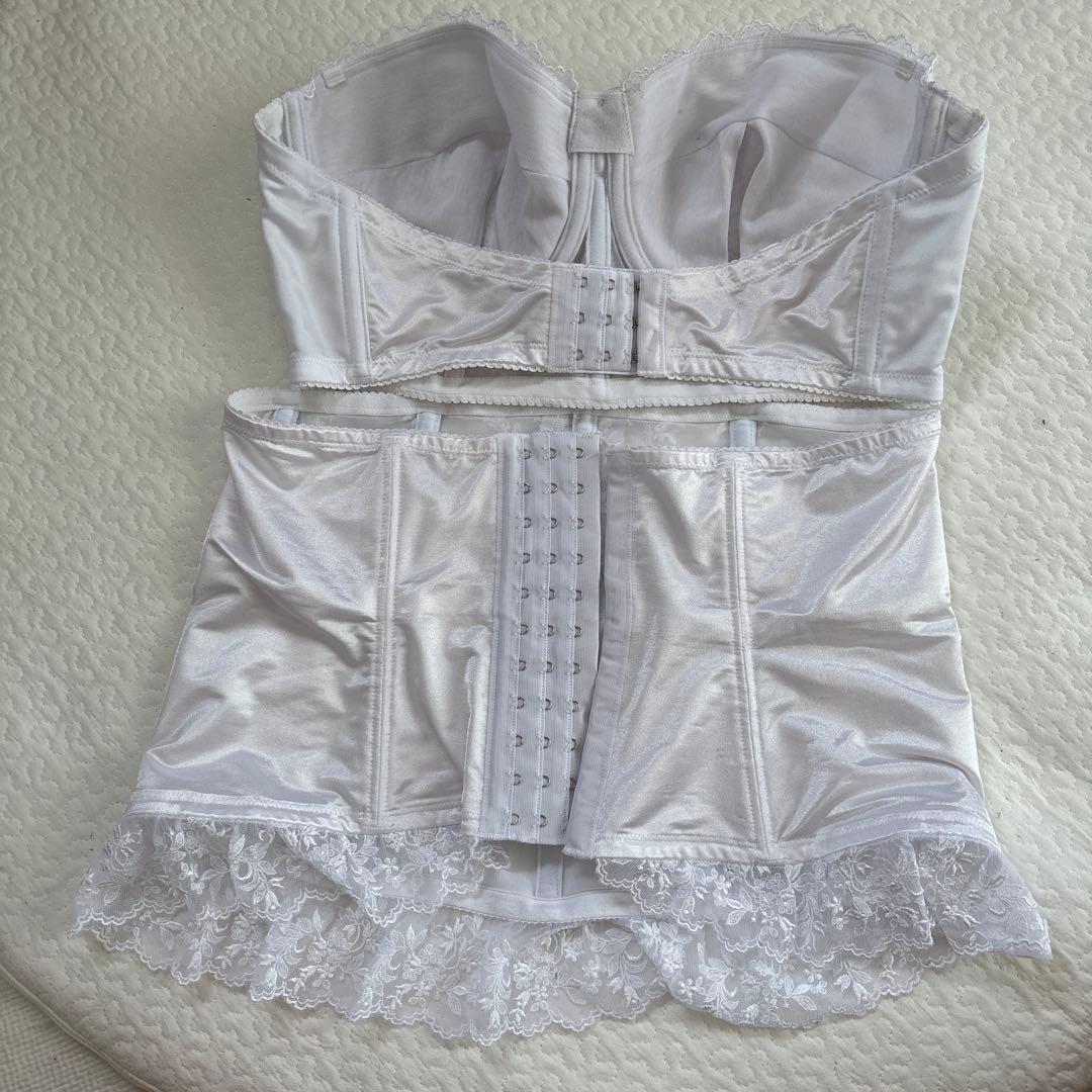 セモア　E85 ウエスト90 ブライダルインナー　クリーニング済み