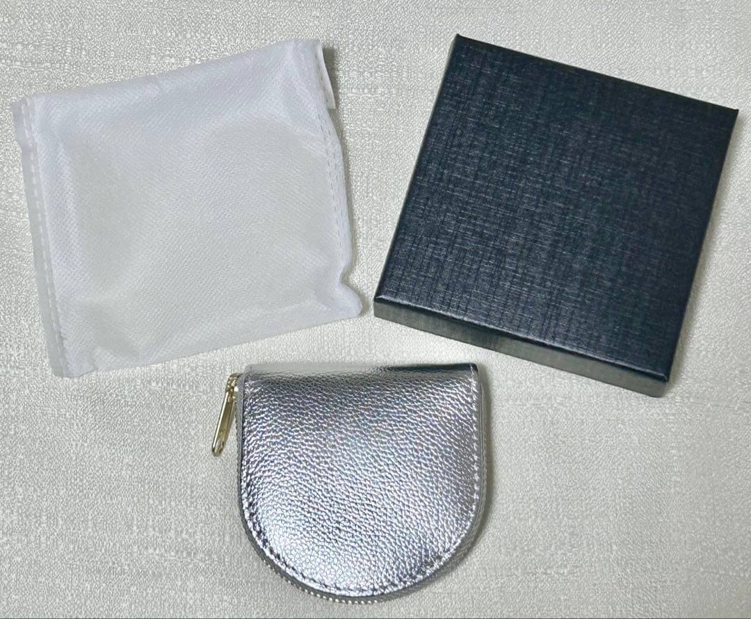 皇居　ケース　シルバー　小銭入れ　財布　新品未使用