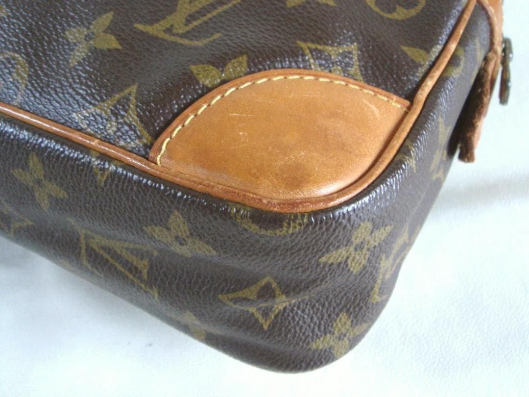 LOUIS VUITTON ルイヴィトン コンピエーニュ28 セカンドバッグ