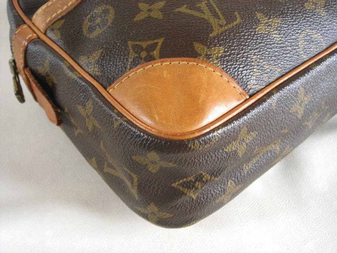 LOUIS VUITTON ルイヴィトン コンピエーニュ28 セカンドバッグ