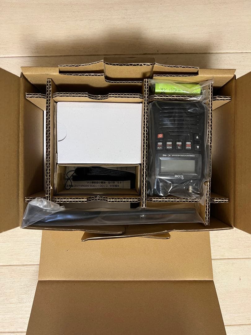 新品未使用 ICOM アイコム 広帯域ハンディレシーバー IC-R6