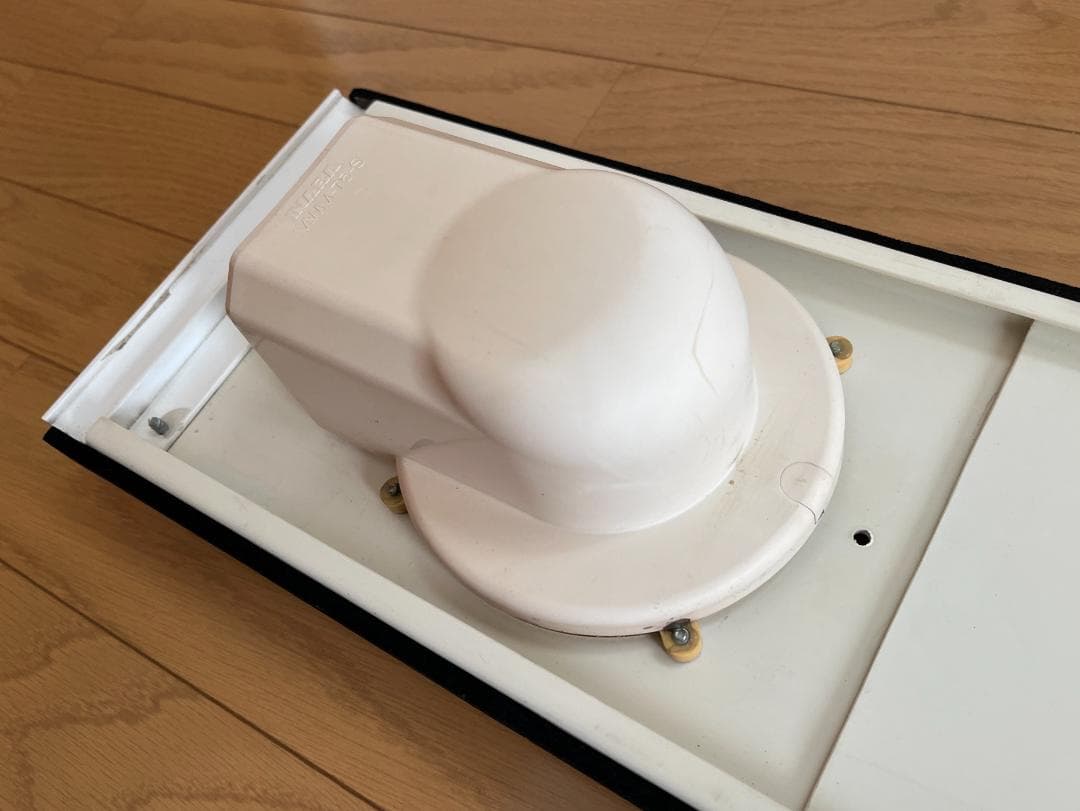 トヨトミ スポット冷暖エアコン　TAD−22KW 【20年製】