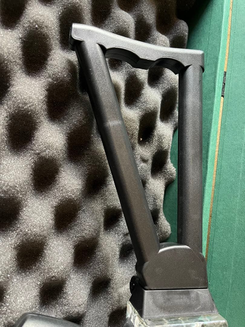 ラドガジャパン　カラシニコフウォッカ　空ビン