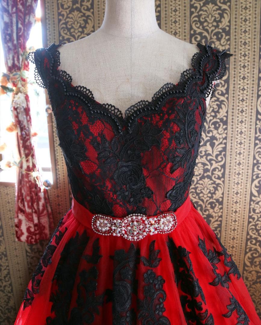 620赤黒カラードレス1st FUTABAYOKOウエディングドレス5号7号9号