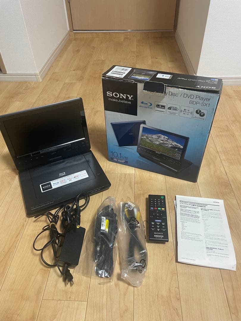 SONY ポータブルBlu-ray DVDプレーヤー　　BDP-SX1