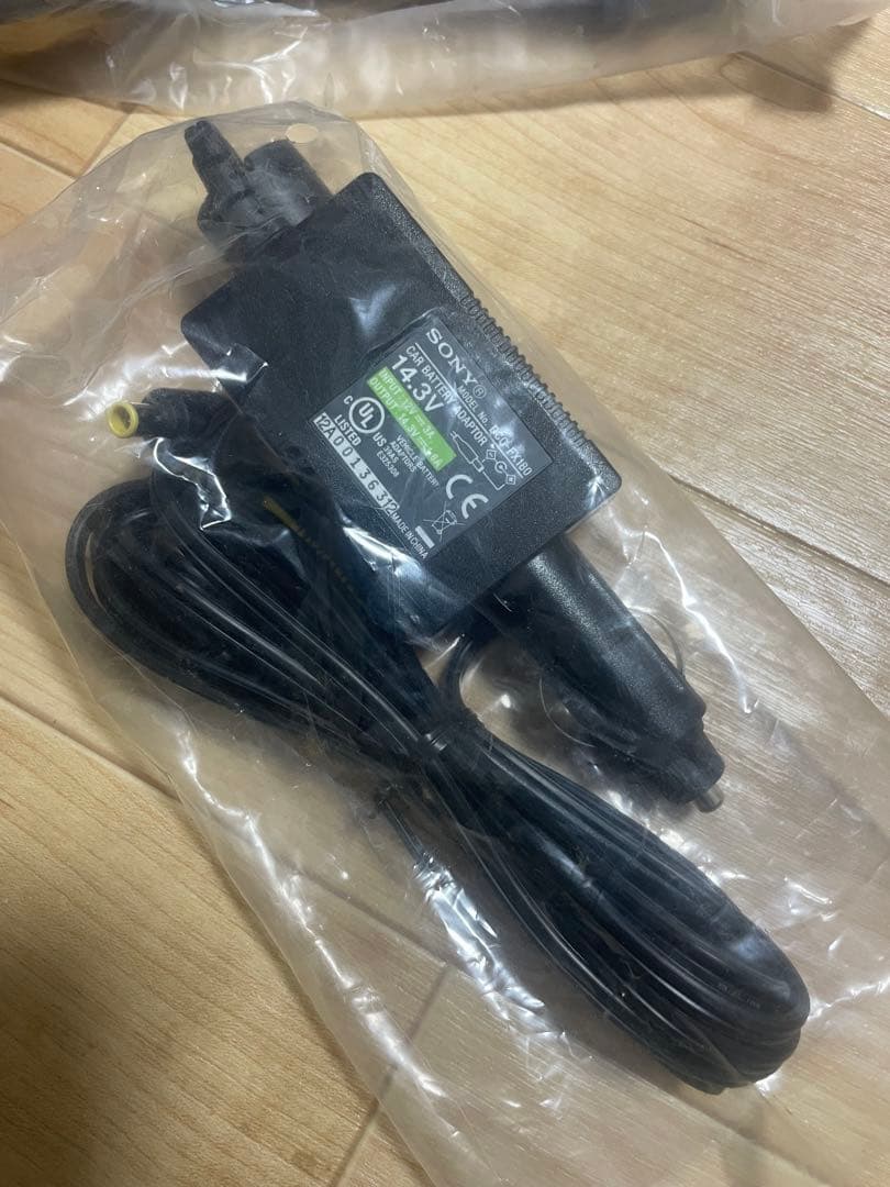 SONY ポータブルBlu-ray DVDプレーヤー　　BDP-SX1