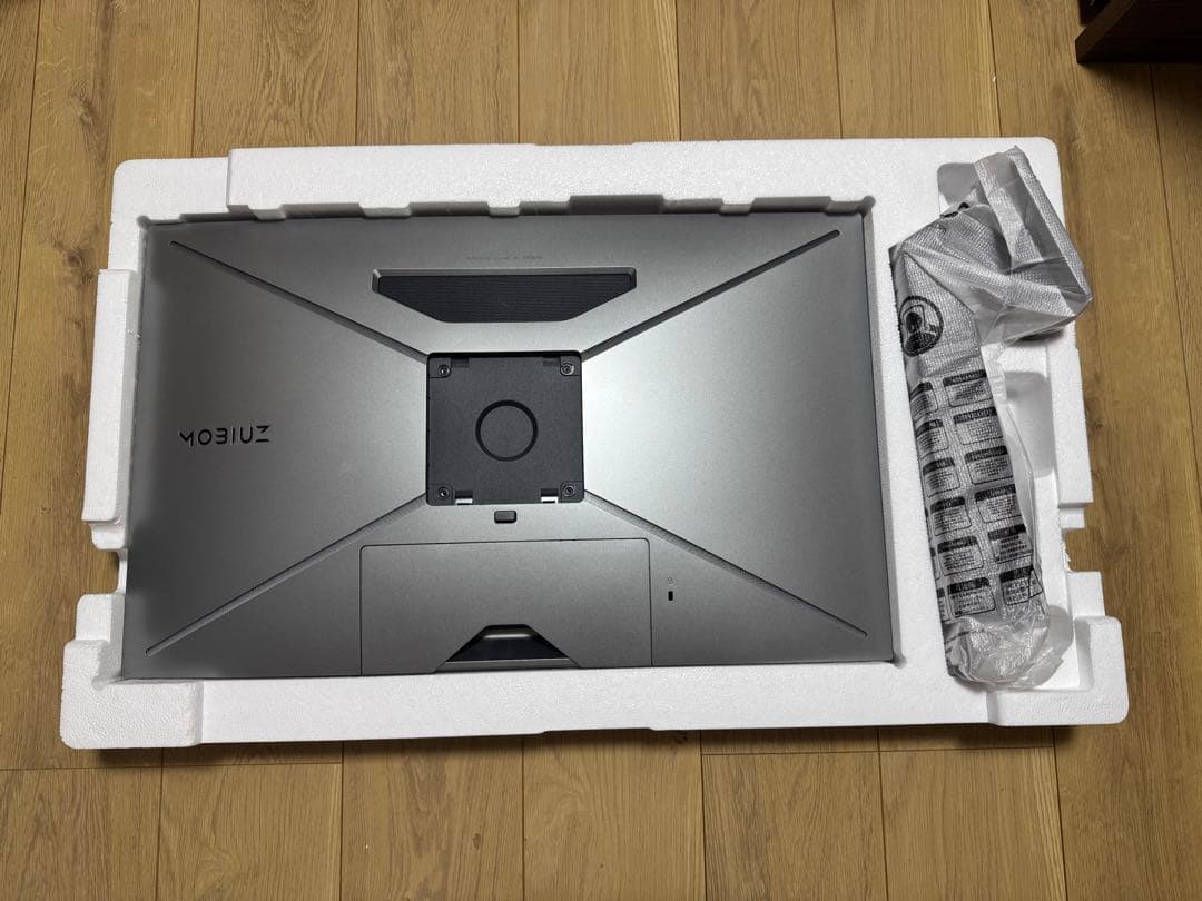 ベンキュージャパン BenQ MOBIUZ EX270M