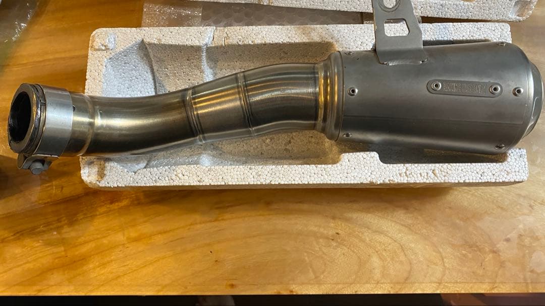 アクラポヴィッチマフラー R25 週末値下げ中❗️さらに値下げ