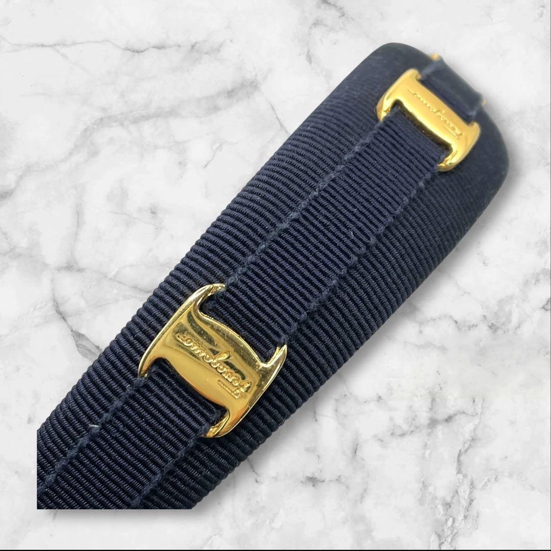 ✨良品✨Ferragamo カチューシャ ヴァラリボン ヘアバンド 黒