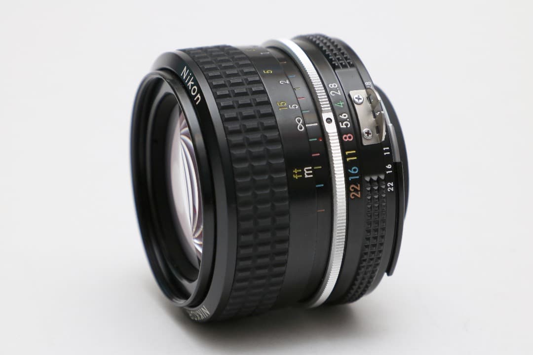 ニッコール　28mm  F2.8　（Ai）マニュアルフォーカス　オールドレンズ