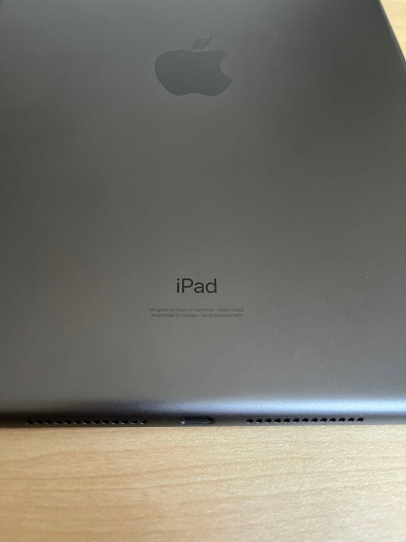 iPad 第9世代　スペースグレー 64GB