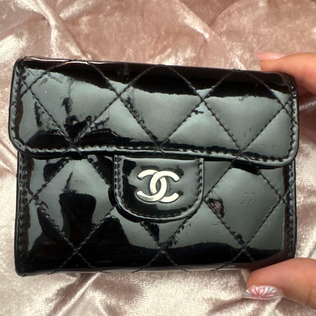 CHANEL パテント ケース ミニウォレット ブラック