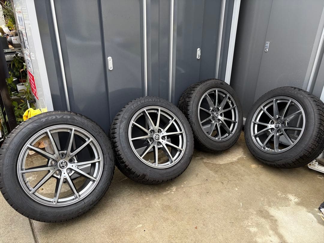 エマ走行500キロ未満 40 アルファード ヴェルファイア 19インチ