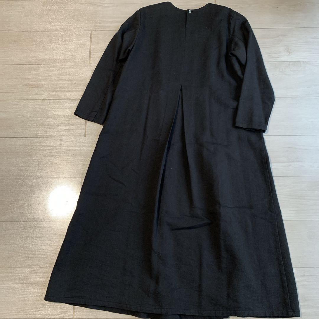 【エヴァムエヴァ】クリーニング品・美デザイン✨リネンウールワンピース　ブラック