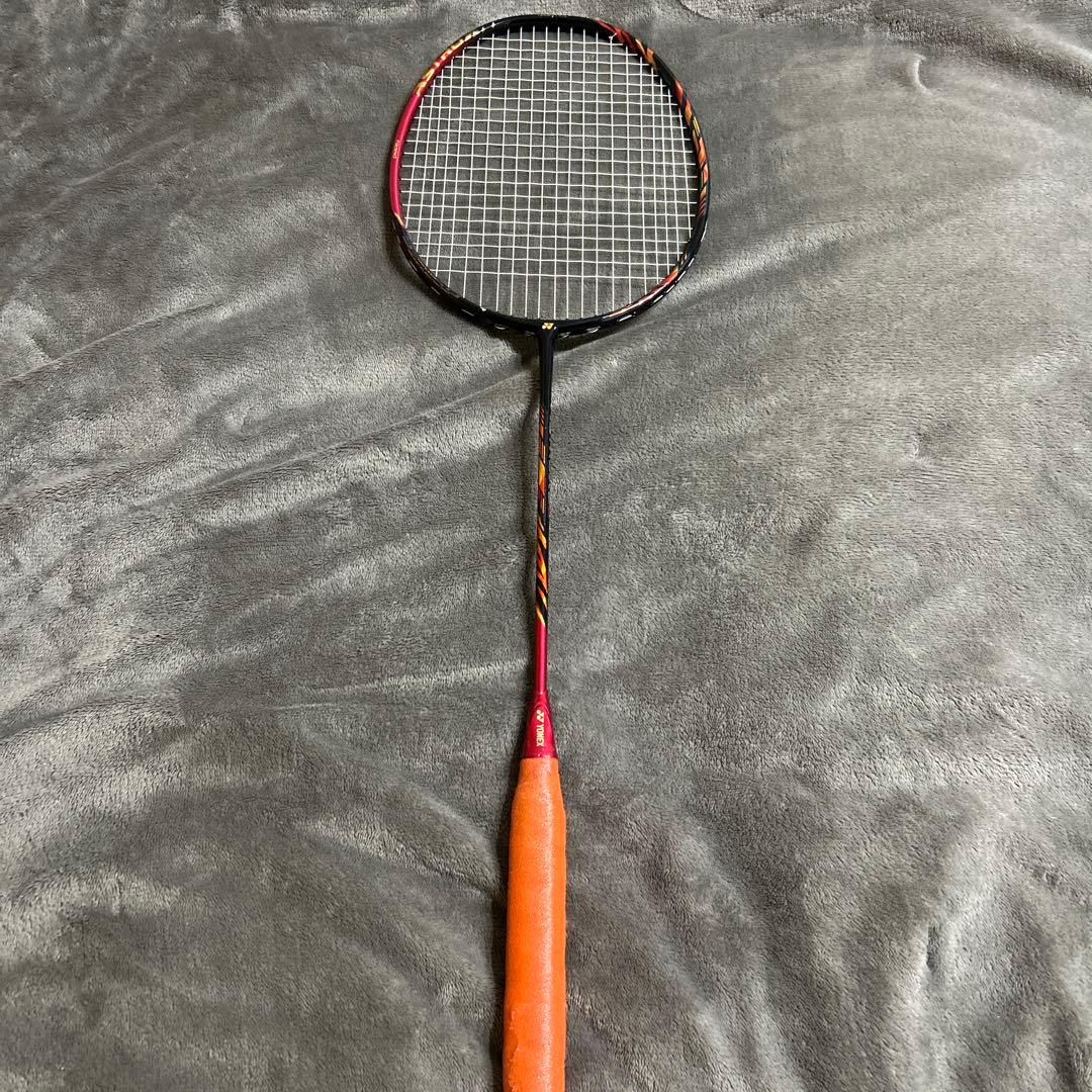 バドミントンラケット　アストロクス99プロ　【4ug5】