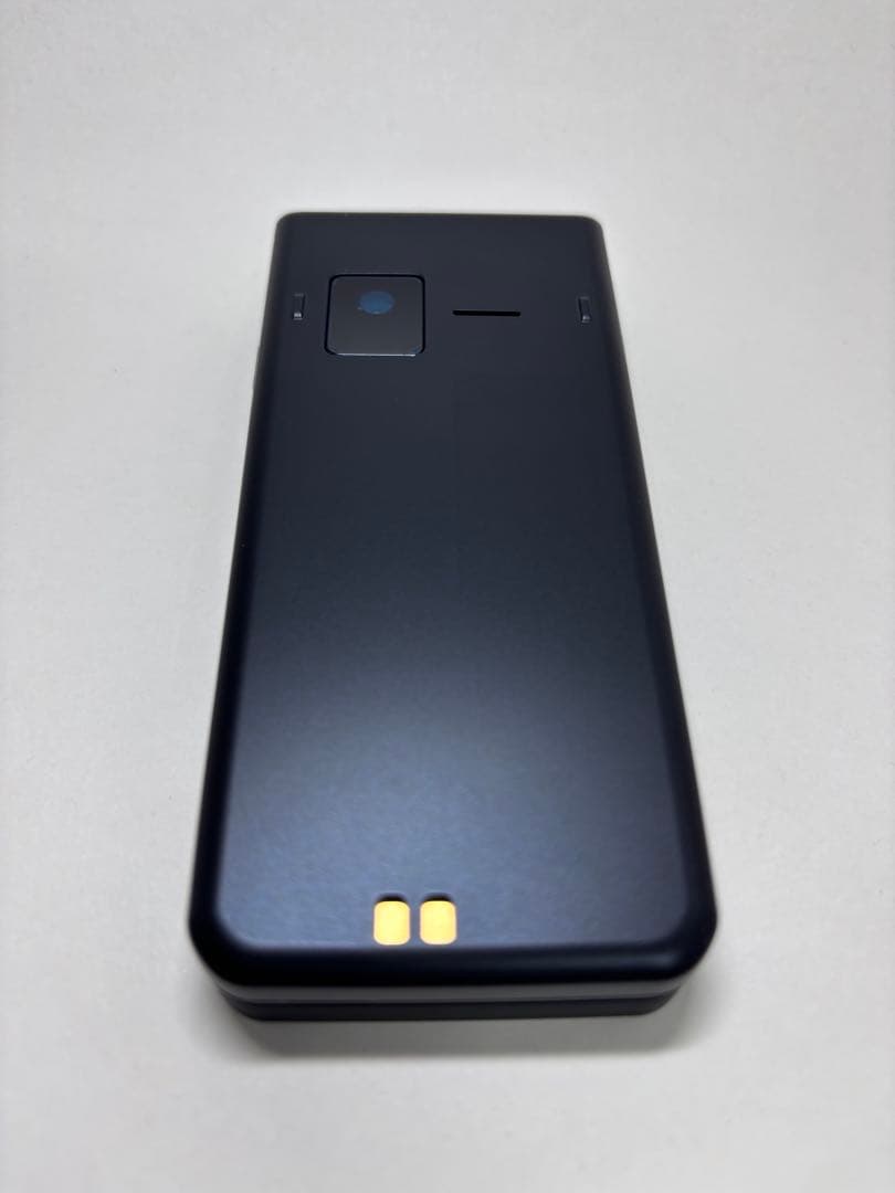 ★arrows ケータイ ベーシック F-41C ネイビー 012301