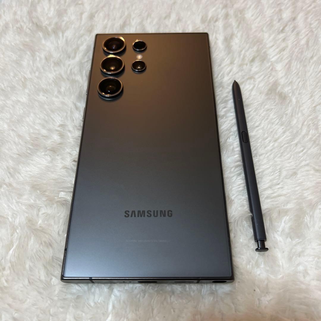 Galaxy S24 ultra 256GB ブラック 美品 j18