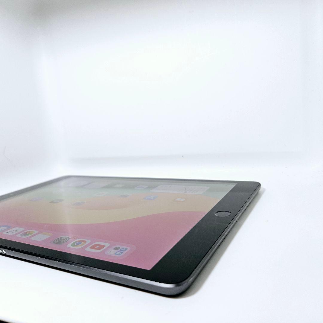 SIMフリー 美品 iPad 第7世代 Wi-Fi+Cellular 32GB