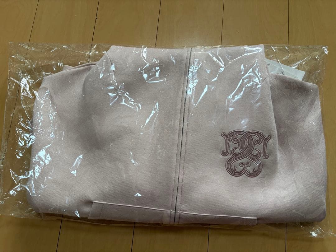 新品未開封品　SNIDEL ボリュームパーカー　ピンク　ラメ