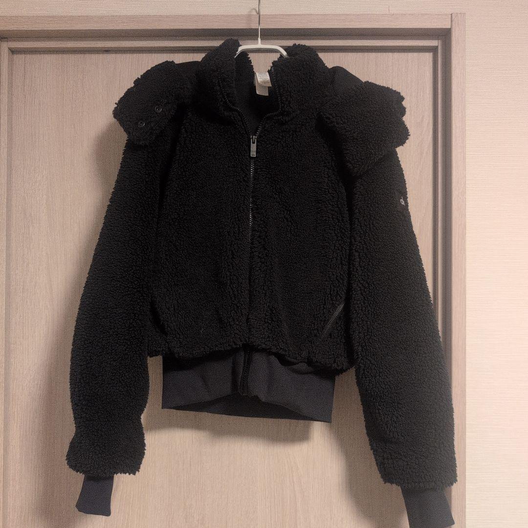 最終値下Alo Yoga Foxy Sherpa ジャケット シェルパ アロヨガ