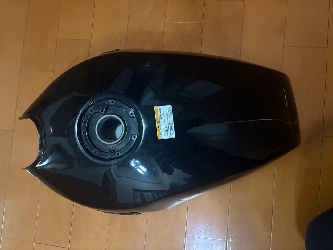 Kawasaki ゼファー400 タンク
