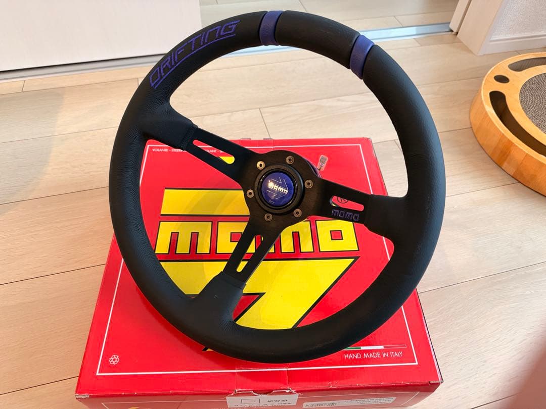 は*ー様 MOMO DRIFTING ステアリング 33φ FK PURPLE