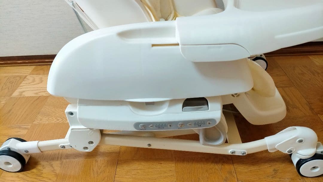 コンビ　電動　ハイ&ロースウィングラック　ネムリラ　オートスウィング