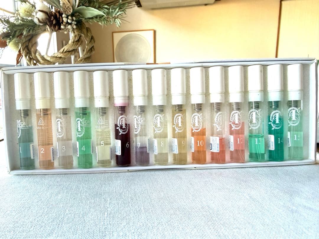 オーラソーマ ポマンダーセット(14本入)クイントエッセンス セット(15本入）