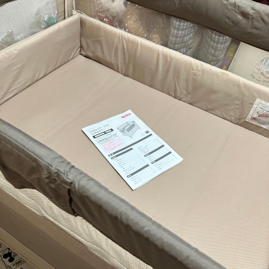 アップリカ　ココネルエアー折りたたみ式ベビーベッド ココアブラウン色