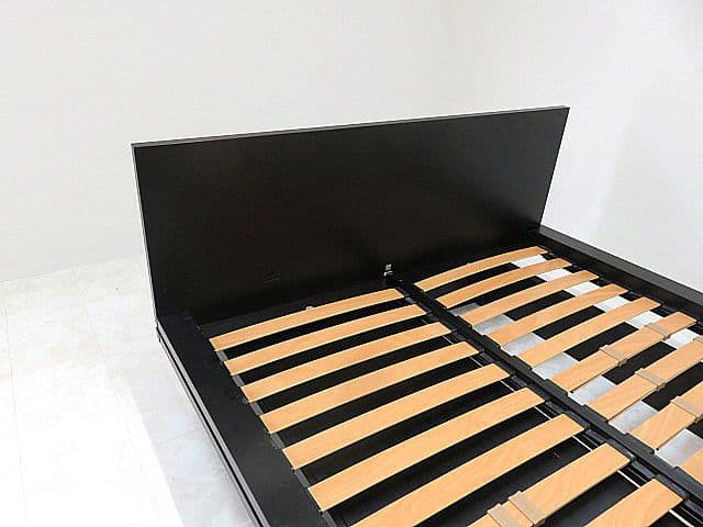 y*a様 カッシーナ・イクスシー　「DIMA/ディーマ」 クイーンサイズベッドフ