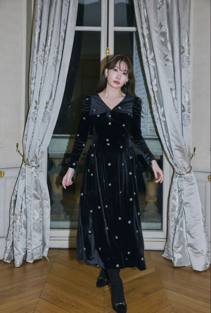 ワンピース Belmont Floral Velour Dress herlipto