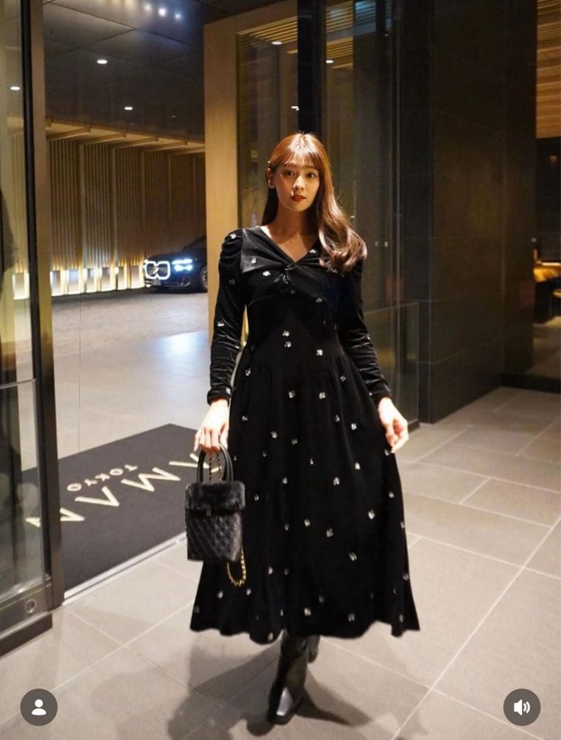 ワンピース Belmont Floral Velour Dress herlipto