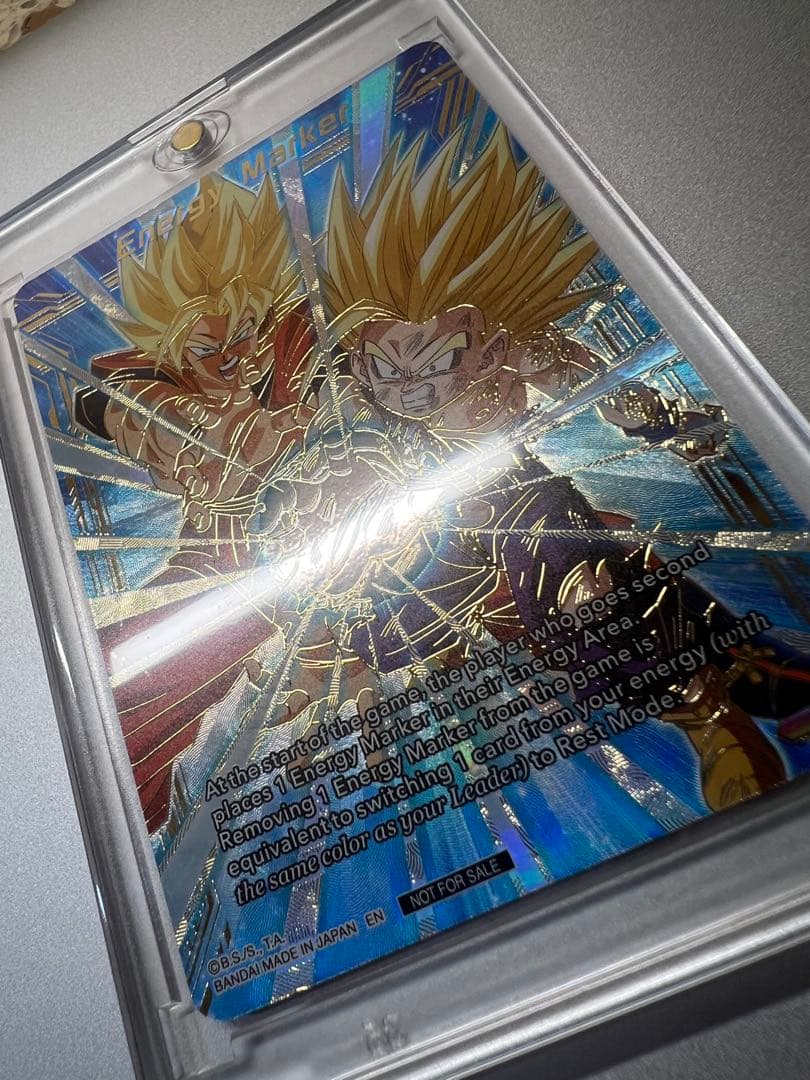 ドラゴンボール超カードゲーム　M-34 エナジーマーカー　孫悟空　孫悟飯　英語