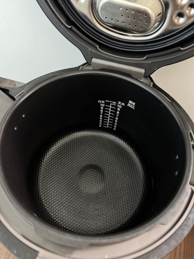 圧力調理機能付き電気圧力鍋 Cook4me Express。 T-fal 黒