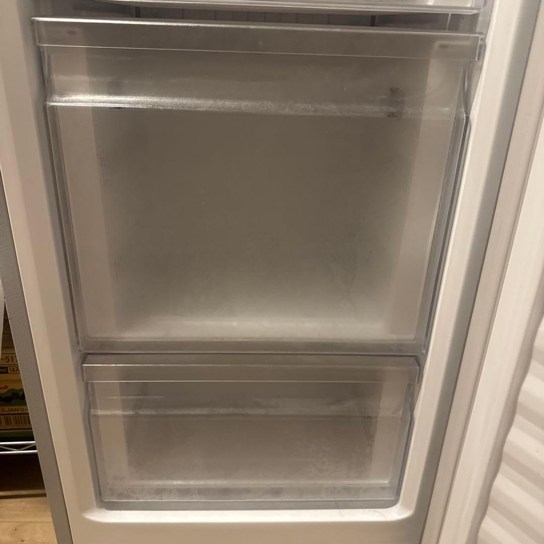 ハイアール　冷凍庫　138Ｌ　ワンドアタイプ